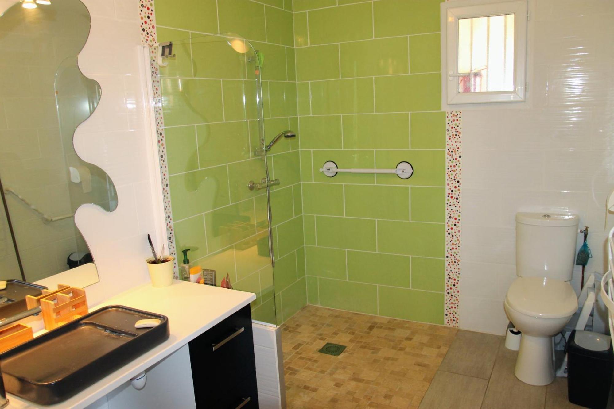 Climatise Pmr Apartment